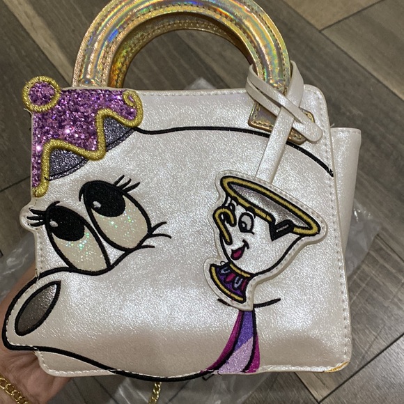 Danielle Nicole Mrs. Potts crossbody - Picture 5 of 5